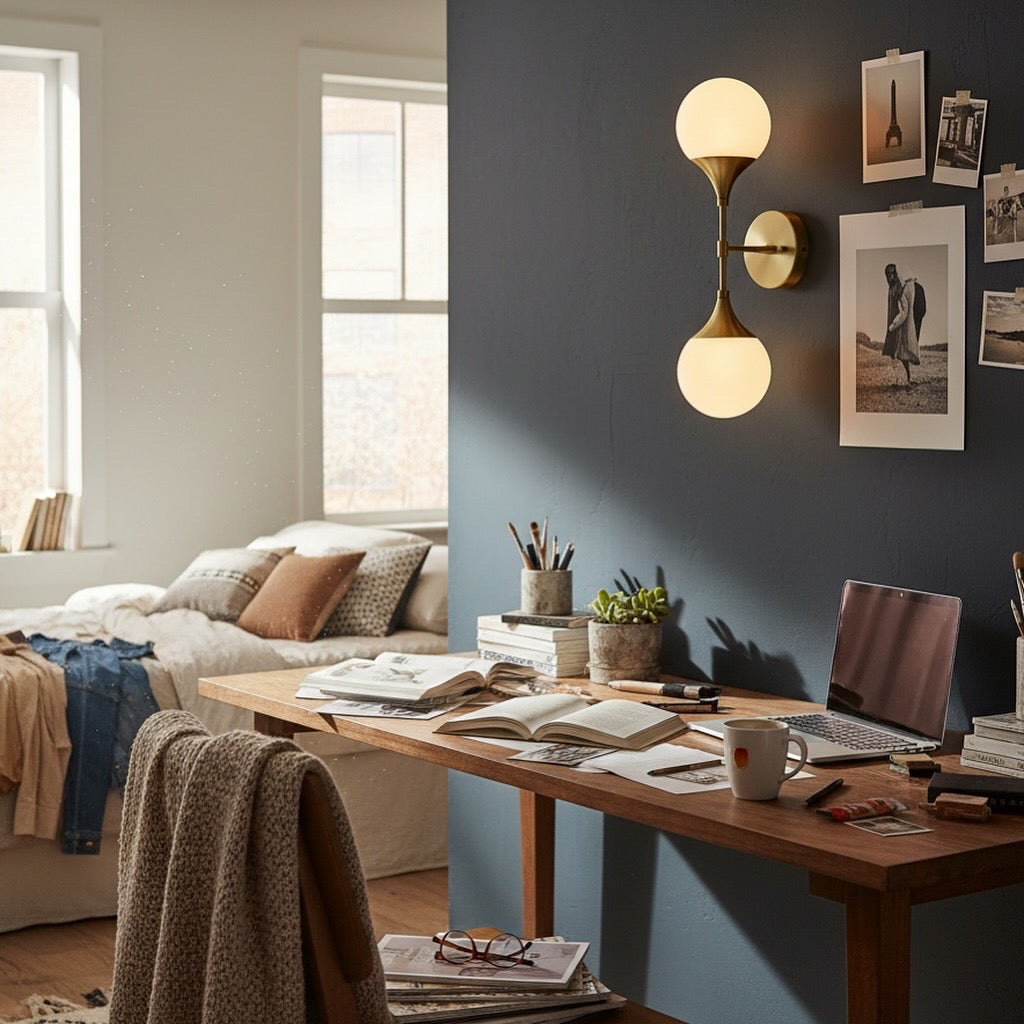 2 Globe Wall Lamp Light